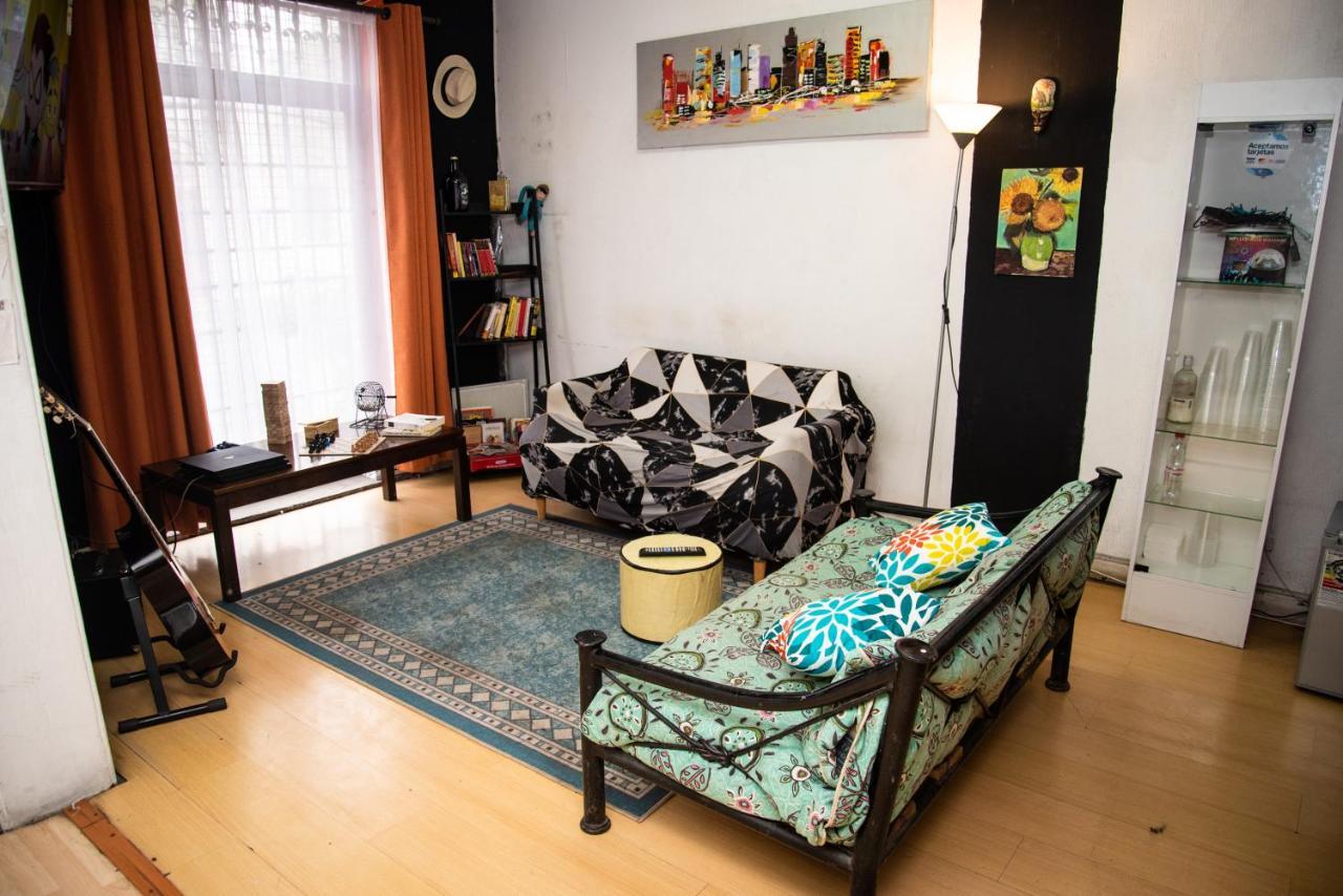 Urbano Hostel Santiago Eksteriør bilde